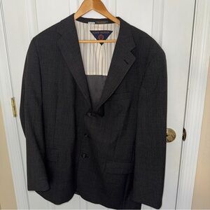 Tommy Hilfiger Men’s Suit Jacket sz 44R black with grey stripes. Union made